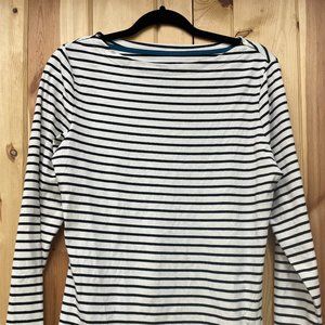 Boden Boat Neck Blk and Wht Stripped Long Sleeve top sz. L